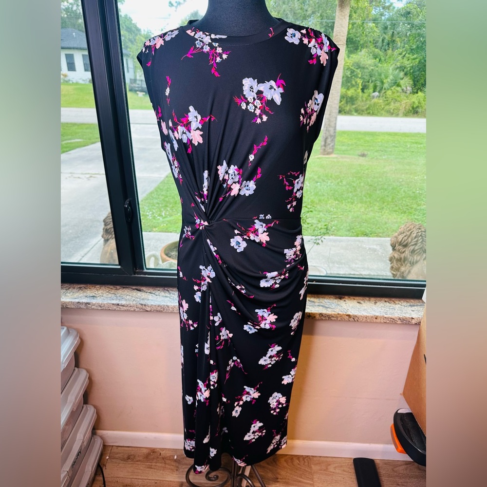 Banana Republic Black Floral Twist Front Midi Dress Size Medium NEW